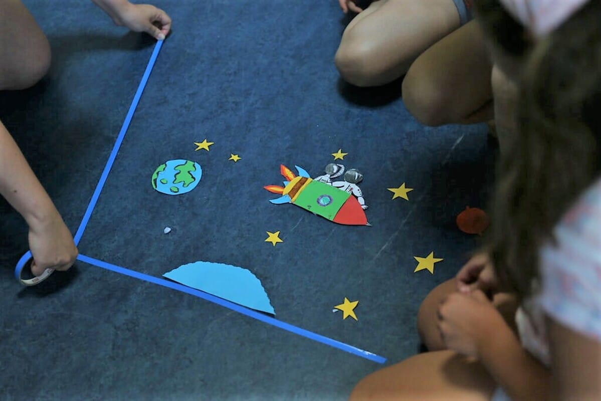 Flyer del laboratorio de stop motion para infancias en Ituzaingó