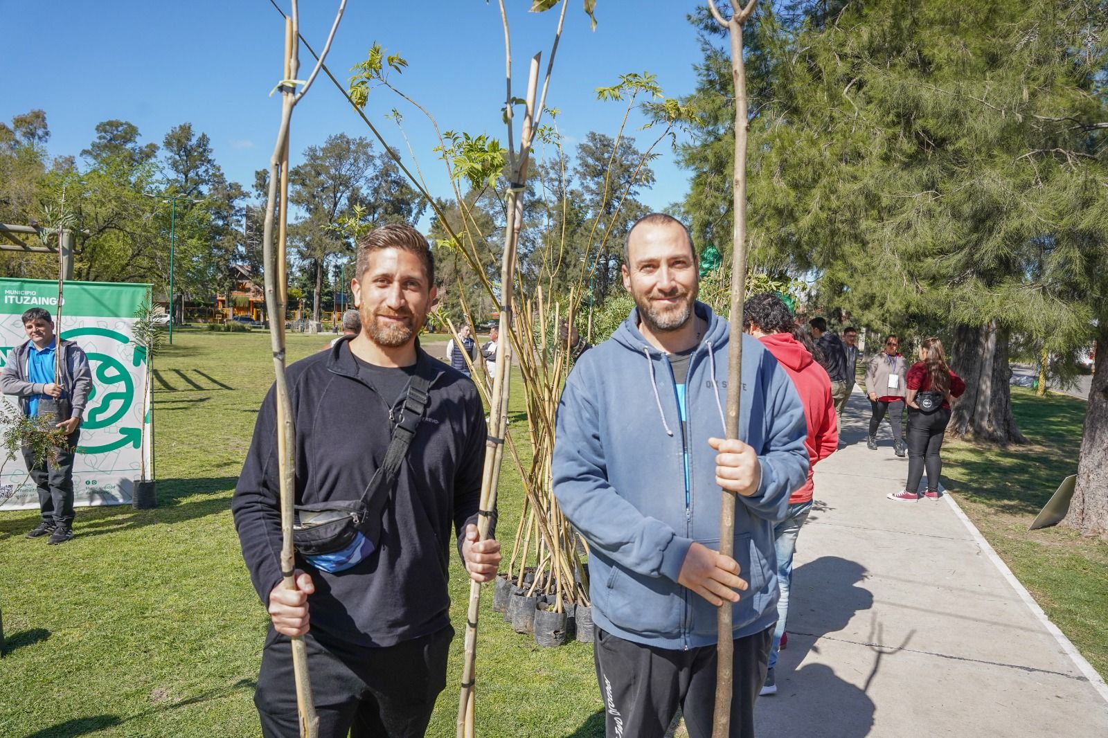 Ituzaingó: este sábado podes canjear un árbol por reciclables