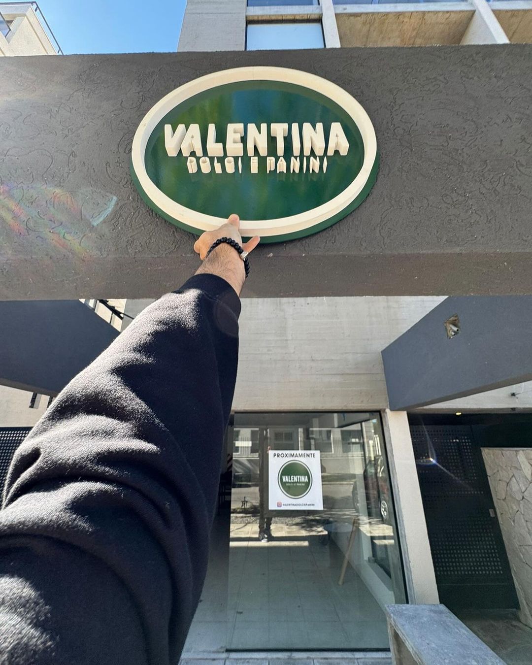 Valentina, el local de Ituzaingó que sorprende con sus sandwiches