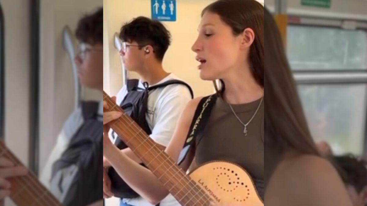 Yami Safdie sorprendió a los pasajeros del Tren Sarmiento cantando su nuevo tema