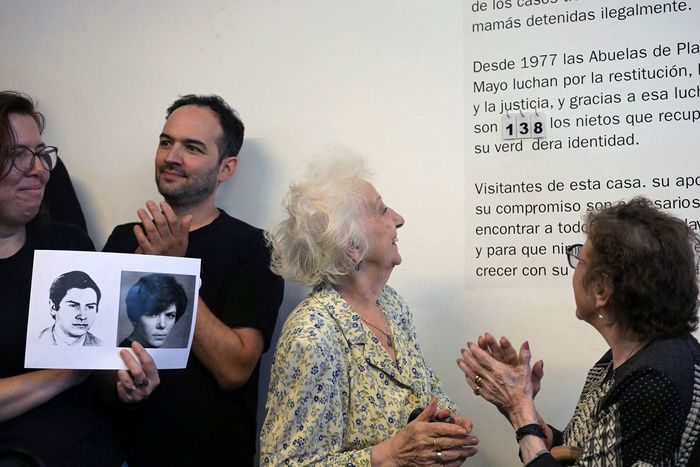 La alegría de un nuevo encuentro: Quién es el nuevo nieto encontrado por las Abuelas de Plaza de Mayo