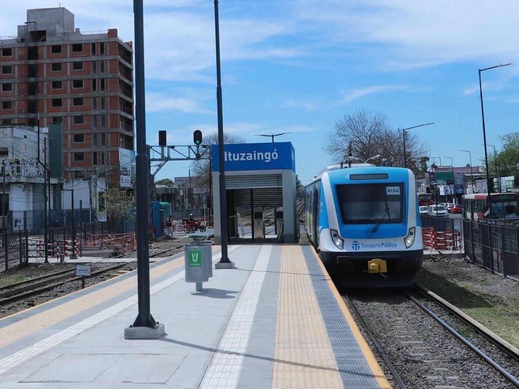 Se levantó el paro de trenes de mañana