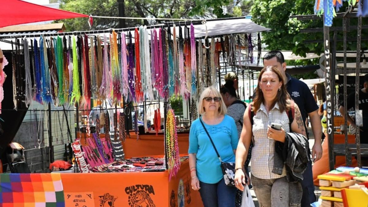 Feria Artesanal de Morón: una opción económica para encontrar regalos para el Día de Reyes