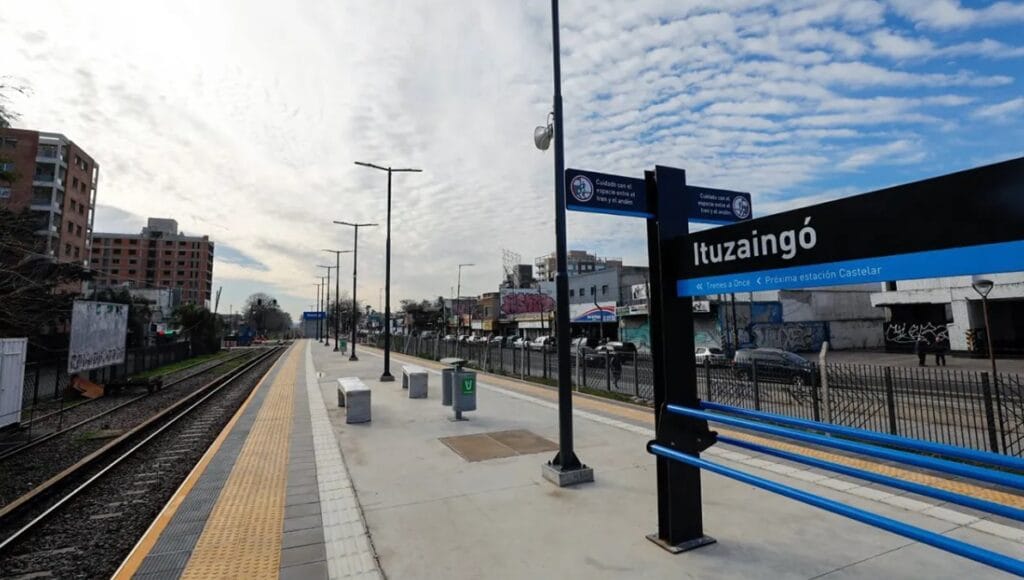 Se levantó el paro de trenes de mañana