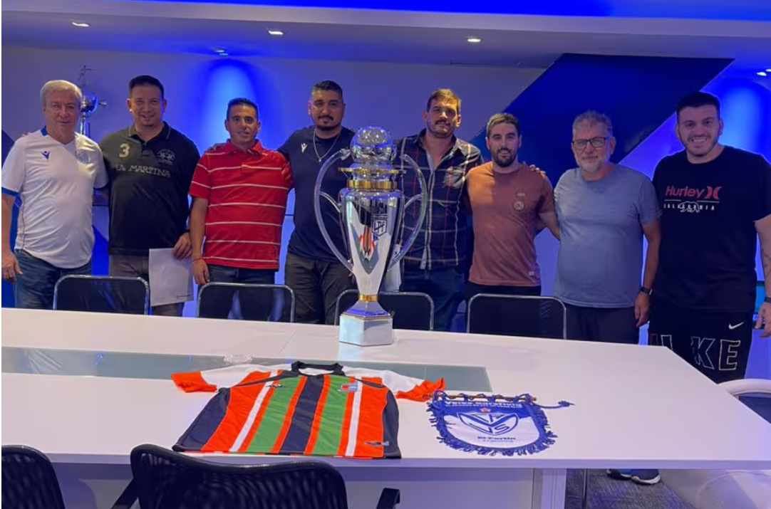 Vélez Sarsfield firmó un convenio con un club de Ituzaingó Sur