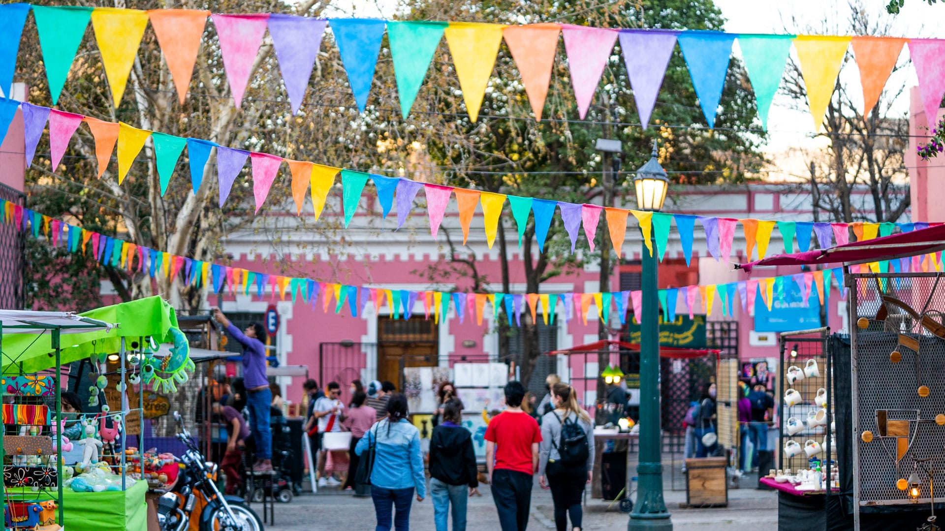 La Feria Club Artesanal vuelve a Ituzaingó