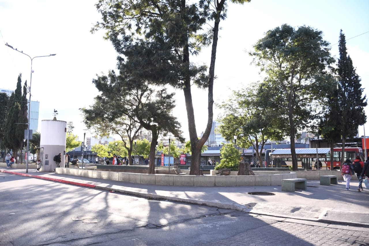Moron: el municipio recupera la Plaza La Roche y la pone en valor
