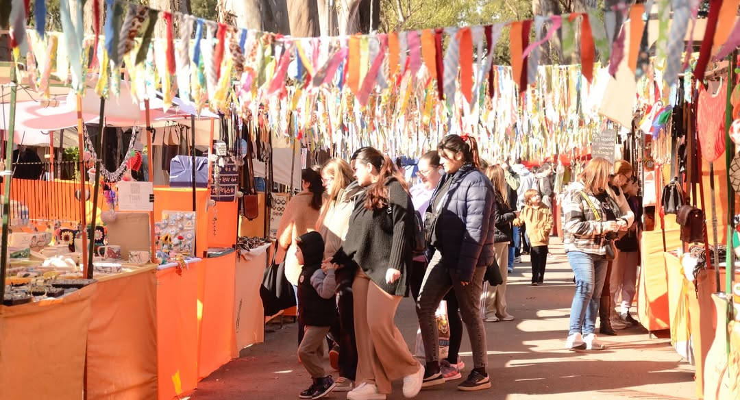 Morón está de fiesta: La Feria de Artesanos y Artesanas cumple 34 años