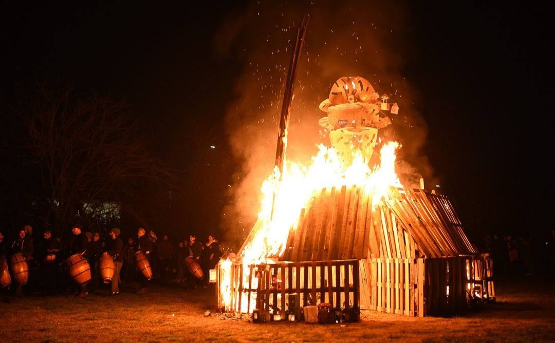 "Cienfuegos": El nuevo espectáculo de los Constructores de Fuego llega en año nuevo a Ituzaingó