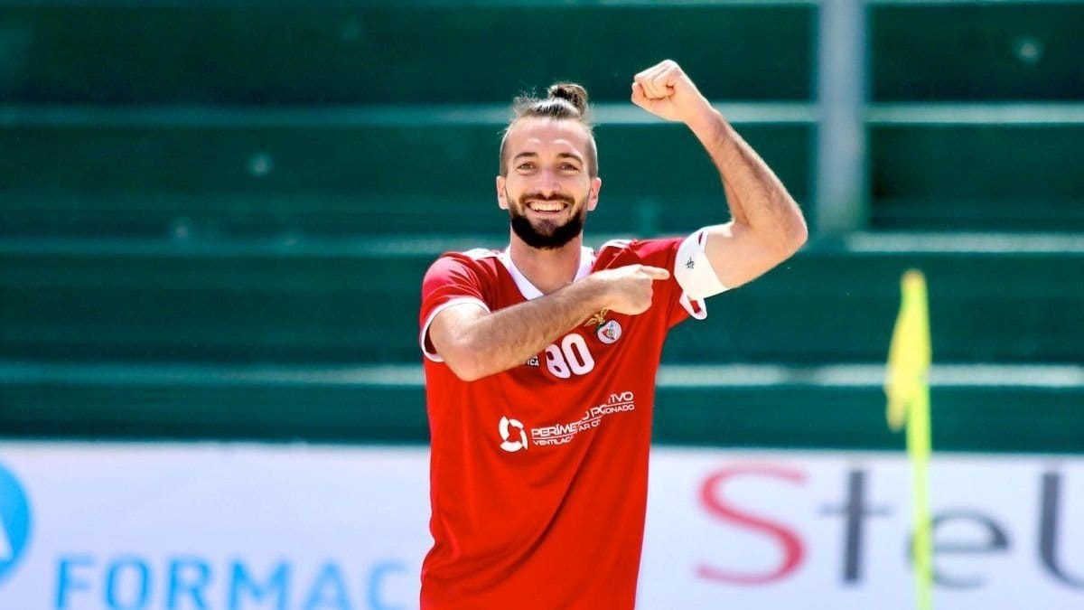 Uno de los mejores jugadores de fútbol playa del mundo jugará en Ituzaingó