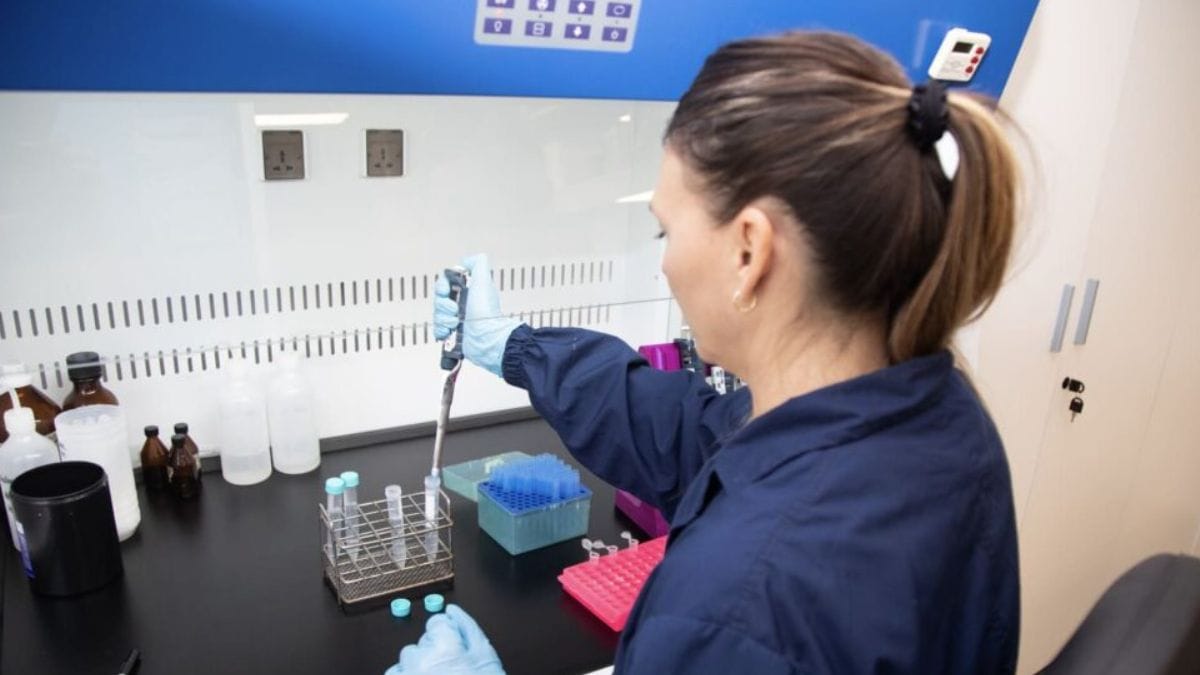 La UNAHUR avanza con un estudio integral sobre parásitos intestinales en Hurlingham