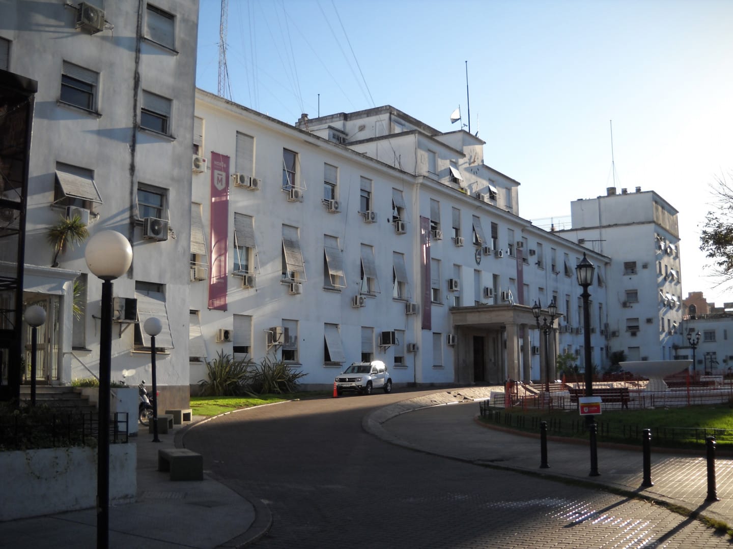 Morón: anuncian un aumento en los salarios de los empleados municipales