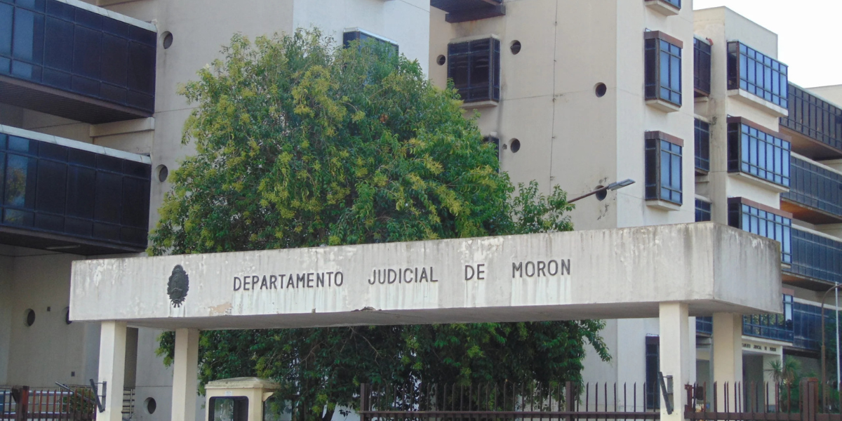 Papelón judicial en Morón: usó Inteligencia Artificial para apelar y presentó fallos inventados