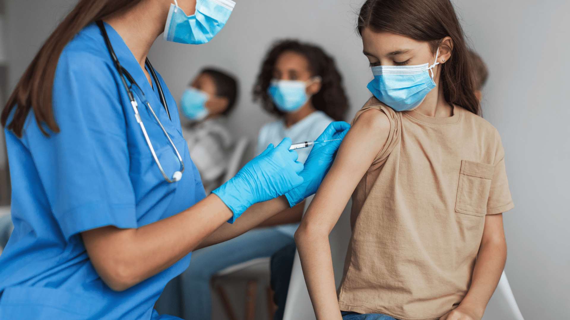 Covid: Desde el 7 de marzo, los alumnos y alumnas podrán vacunarse en el colegio
