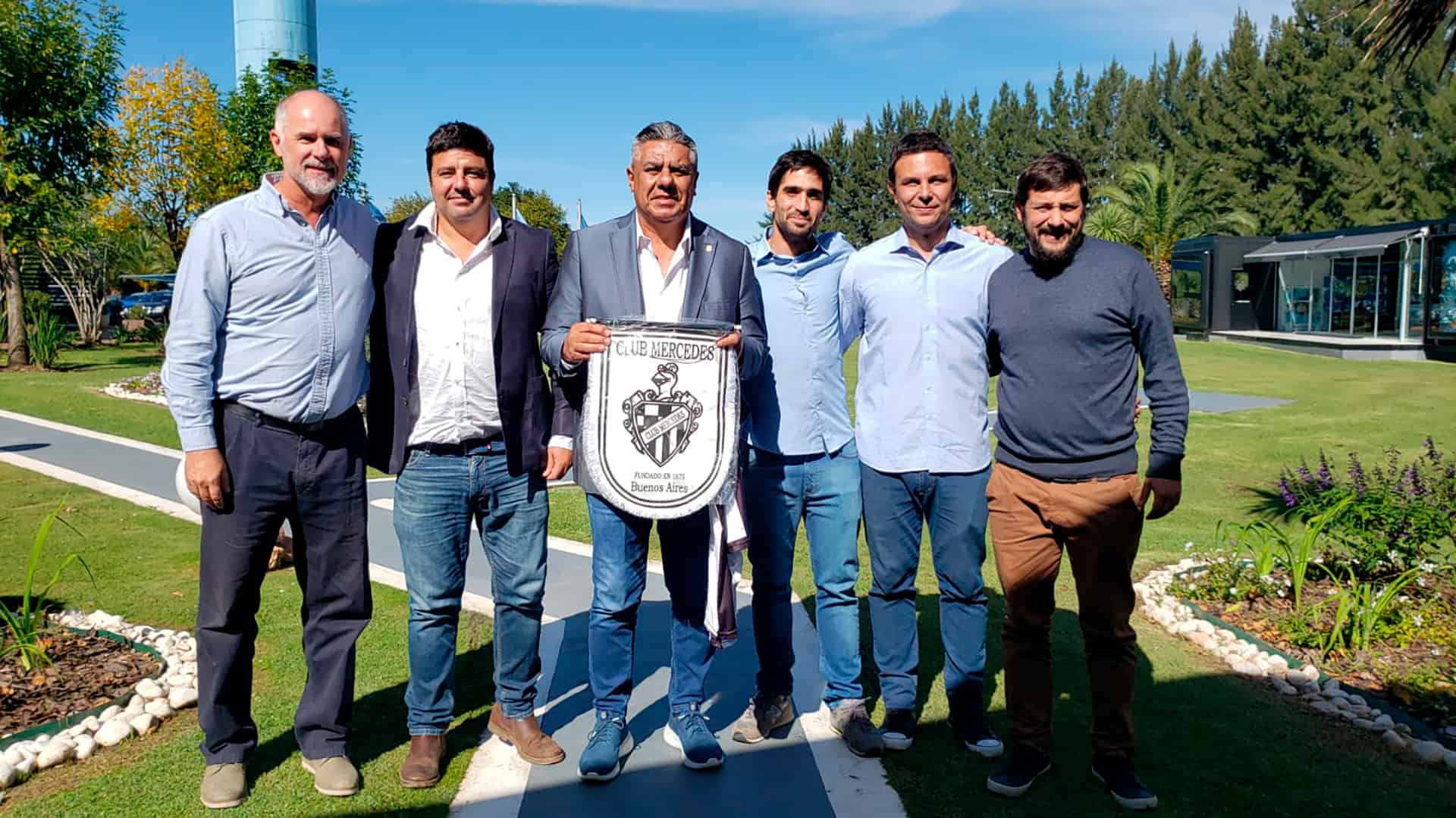 Un equipo del futbol argentino jugará por primera vez en AFA