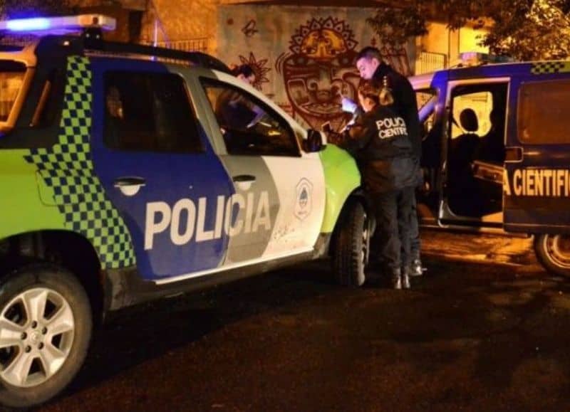 Merlo: balean a un Policía Federal tras el intento de robo de su moto en Pontevedra