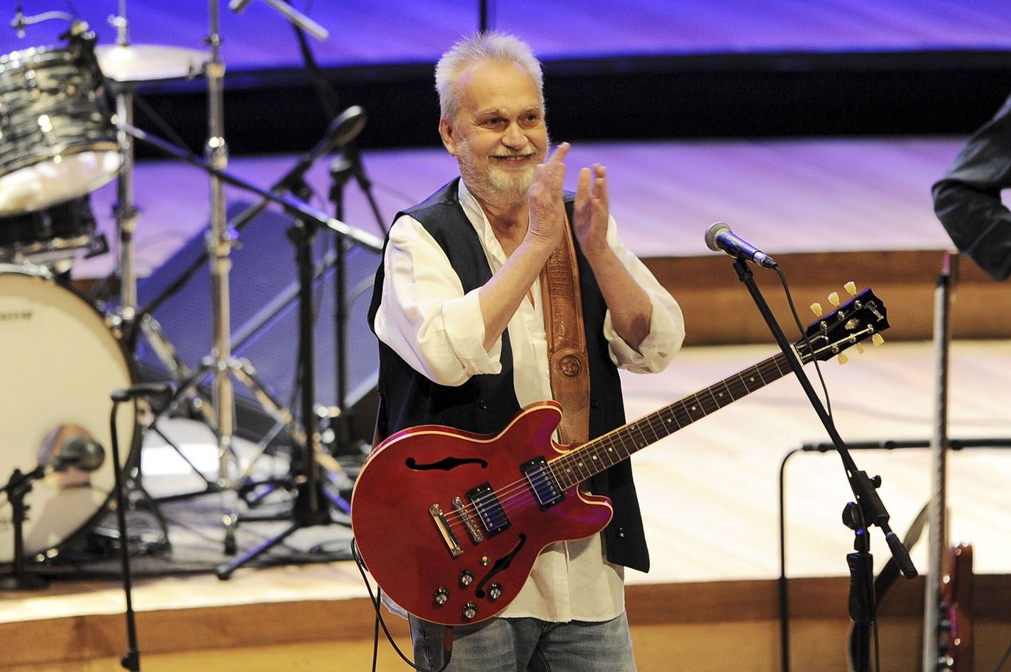 David Lebón cumple 70 años: la historia del guitarrista de Ituzaingó que cambió para siempre la música popular