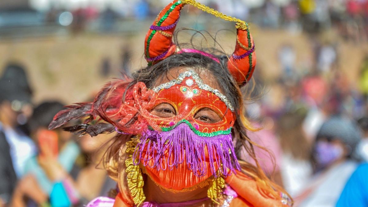 “La Diablada”: El festejo pre-carnaval del norte que llega este domingo al Espacio Paracone