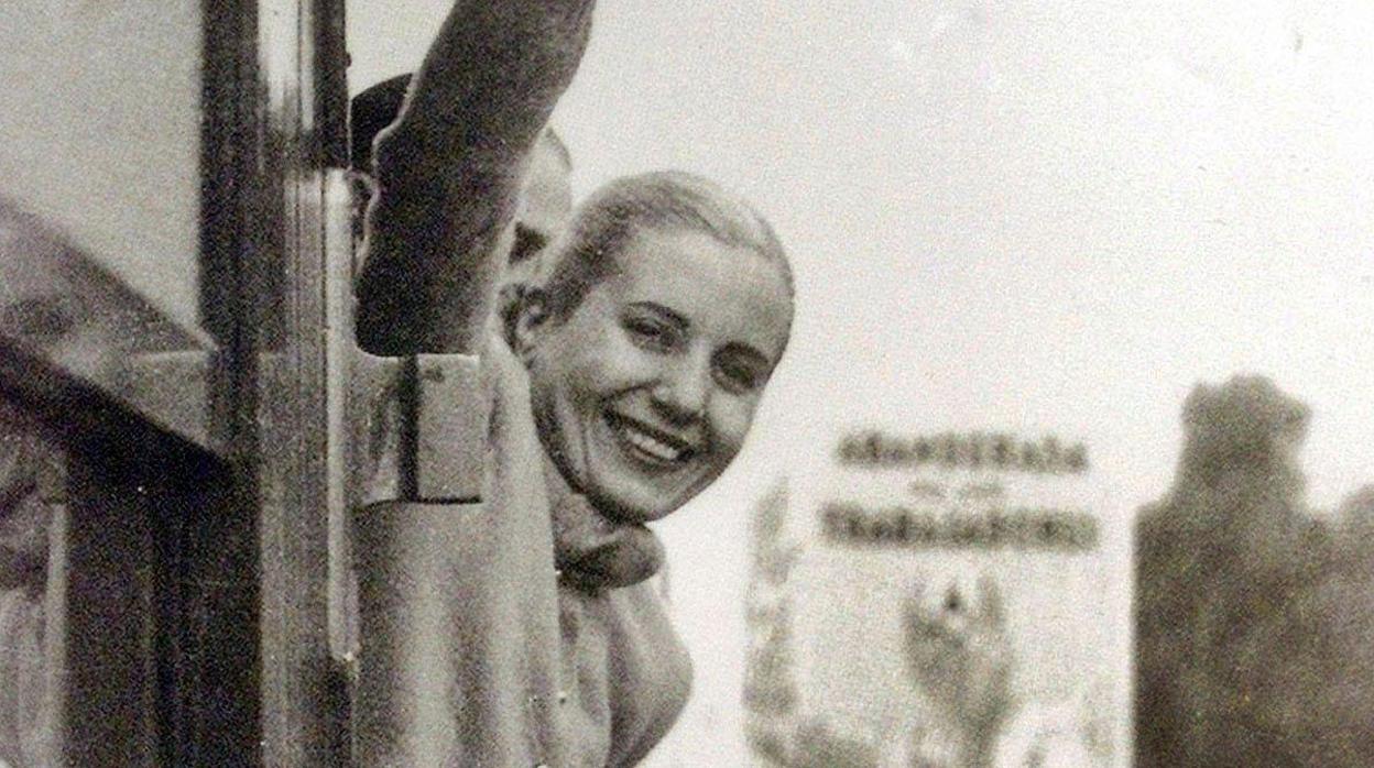 “Evita poética”: La Manzana de las Luces homenajeará a Eva Perón en un ciclo de performances de poesía con presencia conurbana