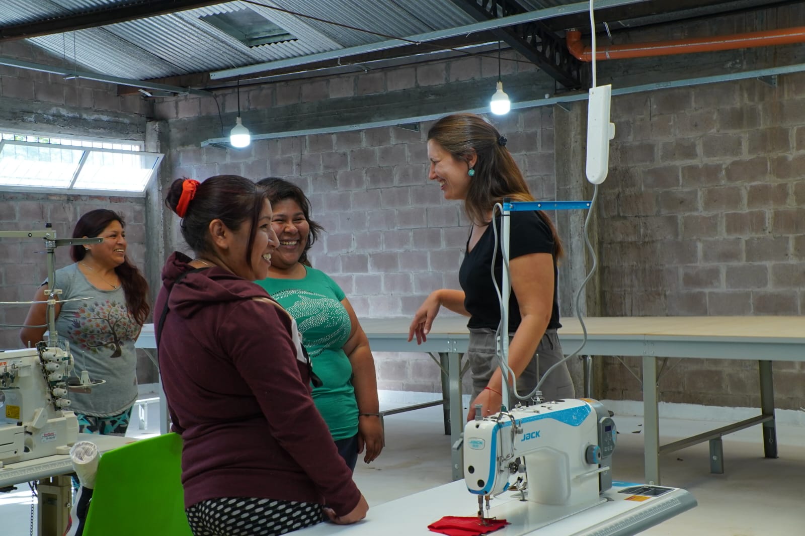 Ituzaingó: abre sus puertas el Centro Textil Cooperativo