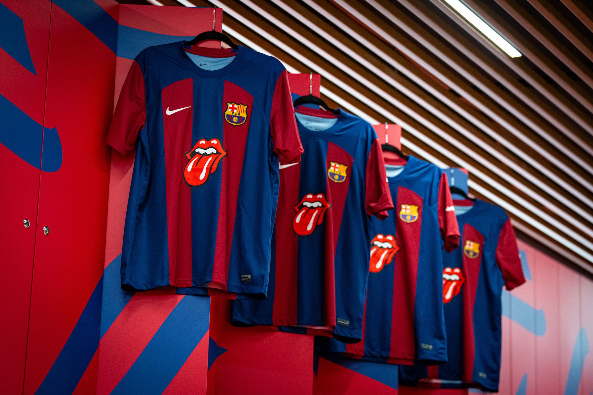 El logo de los Rolling Stones lucirá en la nueva camiseta del Barcelona
