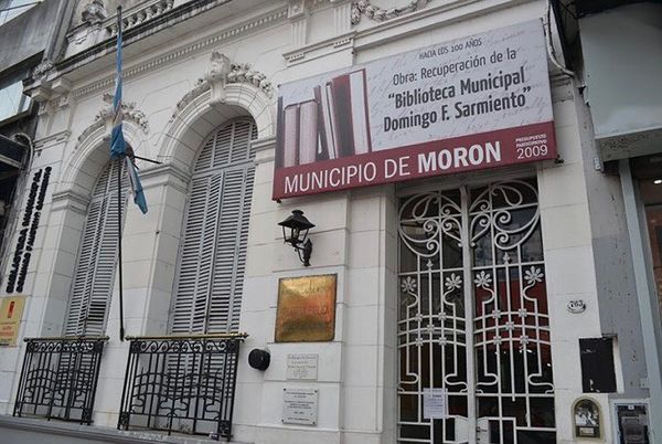Más de 100 años de libros: la historia de la Biblioteca “Domingo Faustino Sarmiento” de Morón