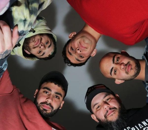 “Preguntas”: La banda moronense Barcontodo presentó su primer EP con el estreno de un tema inédito y su videoclip