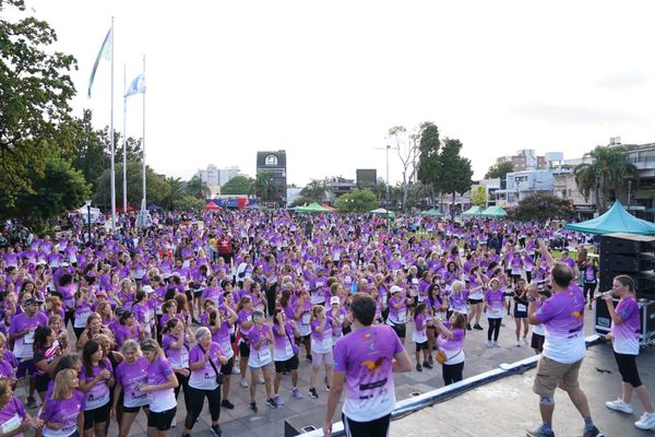 Cada vez más Ituzainguenses corren la maratón del 8M