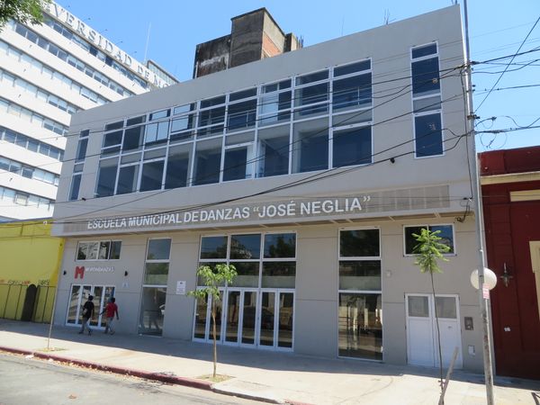 “Aprender a volar”: La Escuela Municipal de Danzas José Neglia abre hoy sus inscripciones
