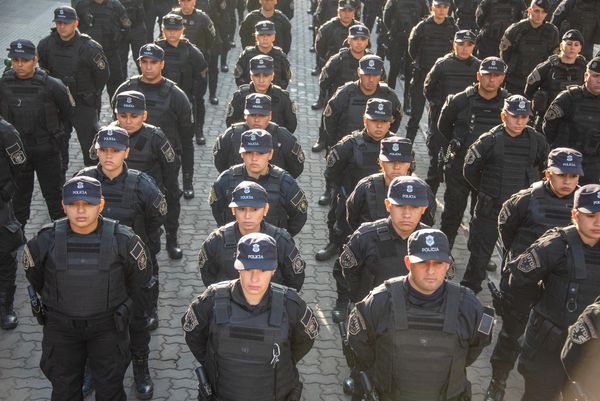 Ituzaingó: abren la inscripción para el ingreso a la policía bonaerense