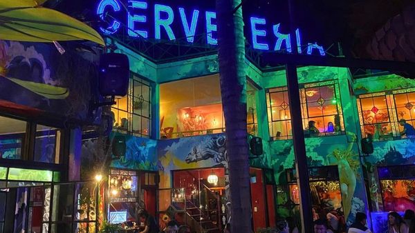 Ituzaingó: un resto-bar ofrece un "servicio gratuito de mantas" a sus clientes