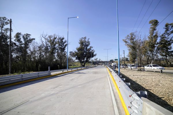 La Provincia terminó la obra del nuevo Puente Roca y ya está operativo