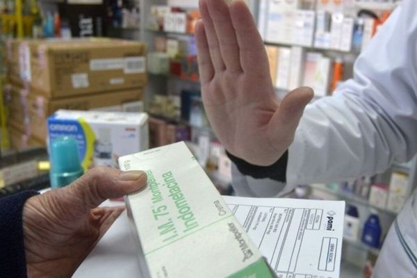 Estos son los 44 medicamentos que el PAMI ya no cubre al 100 %