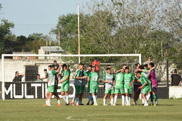 Ituzaingó va por otra alegría en el Carlos Sacaan