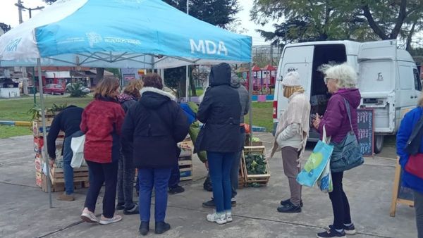 Ituzaingó: Mercados Bonaerenses regresa este lunes a la Plaza Atahualpa Yupanqui