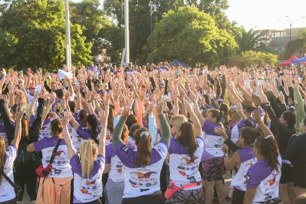 18 mil Ituzainguenses participaron hoy de la maratón por el día de la mujer