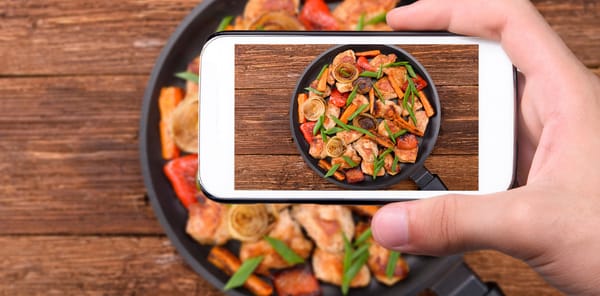 Una influencer recomendó un restaurante de Ituzaingó y lanzó un fabuloso sorteo
