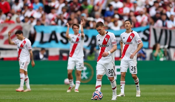 River no pudo dar el batacazo y se despidió de Seattle