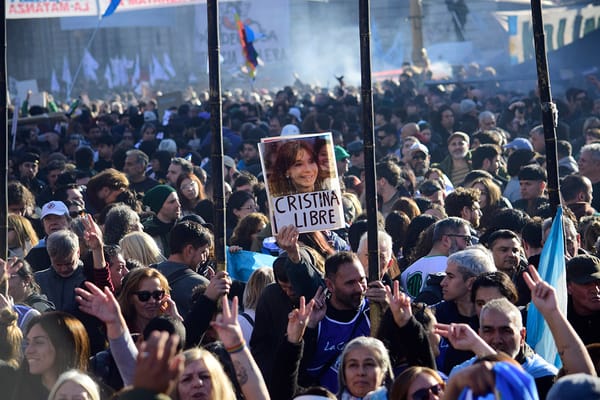 Festival en apoyo a Cristina en Ituzaingó