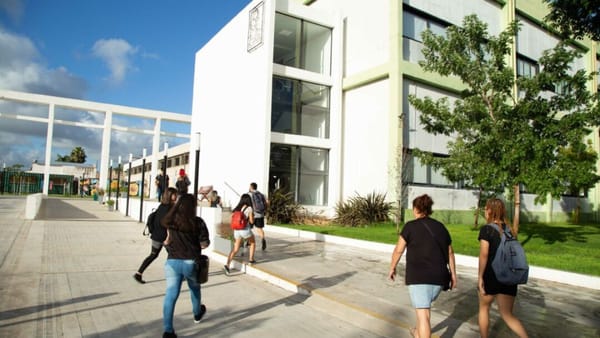 Se viene el festejo por los diez años de la UNAHUR