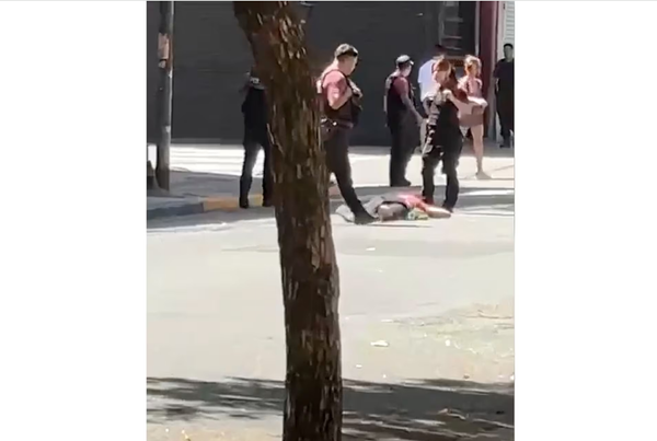 Otra vez gatillo fácil: La Policía de la Ciudad fue denunciada por un ataque ocurrido en Constitución