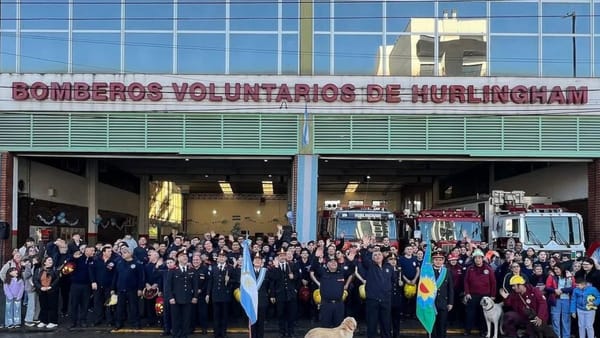 El cuerpo de Bomberos Voluntarios de Hurlingham organiza una carrera solidaria