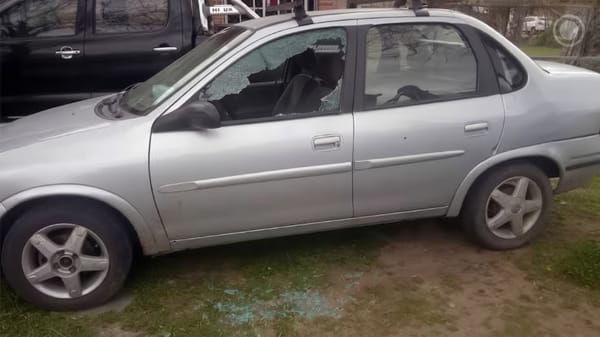 Detuvieron en Ituzaingó a un hombre acusado de amenazar y balearle el auto a un vecino de Merlo