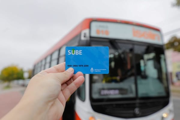 A partir del jueves, vuelve a aumentar todo el transporte público