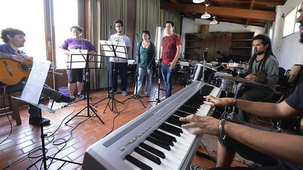 Ituzaingó abre la inscripción para la Escuela Municipal de Música Popular: cómo anotarse y oferta académica