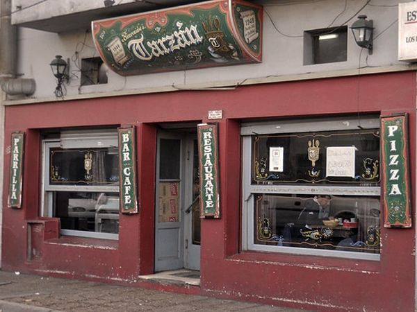 La Tarzán de Castelar, la historia de uno de los bodegones emblemas en el barrio