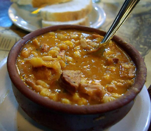 Morón: los locales gastronómicos del distrito brindarán descuentos en el marco del 25 de mayo