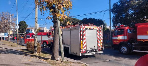 Bomberos de Ituzaingó heridos