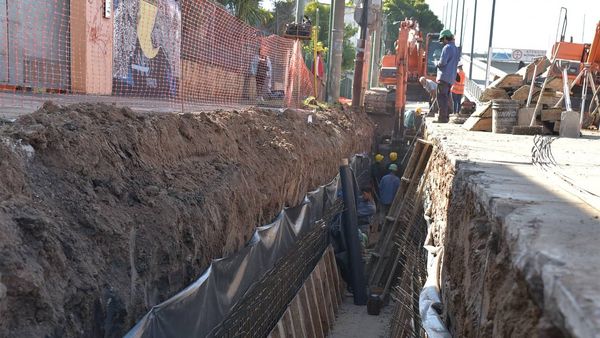 Corte de calles en Villa Las Naciones por obras pluviales