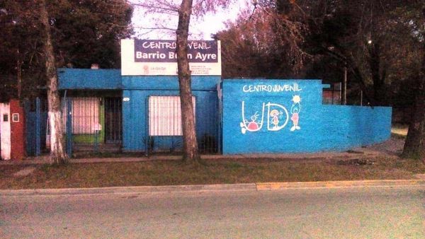 Ituzaingó: el gobierno bonaerense amplía la asistencia al Centro Juvenil "Barrio Buen Ayre"